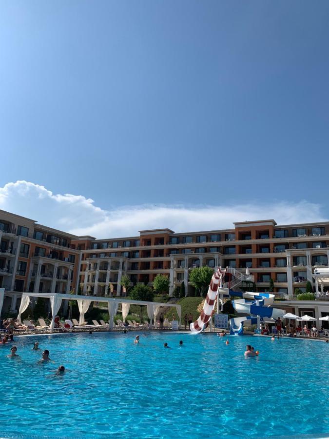 Private Apartment 49 In Prestige Fort Beach Hotel Sveti Vlas Exteriör bild